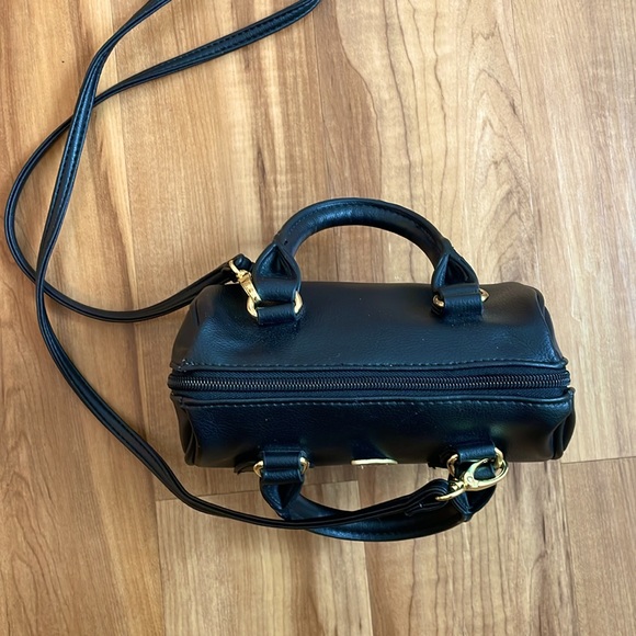 Betsy Johnson unicorn crossbody purse - Picture 5 of 14